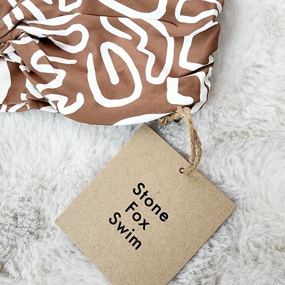 NEW Stone Fox Swim Lele Knotted Strapless Bikini Bandeau Swim Top Rawhide Swirl - Picture 5 of 8